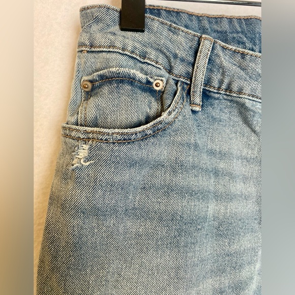 Fall Vibes Mid-Rise Taper Leg Embroidered Stripe Jeans - Knox Rose Light Wash 8 - Picture 7 of 8